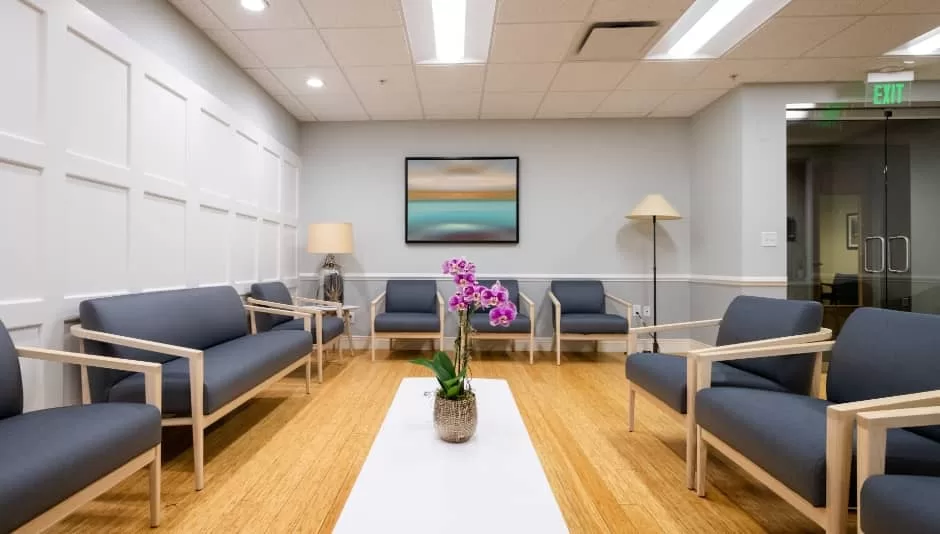 CH_Footer_Slider-4-1-jpg