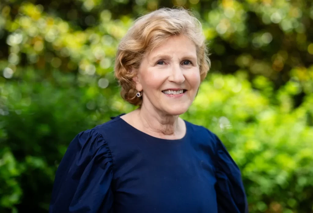 CH_HP_Video-Testimonial_Rebecca-R-jpg